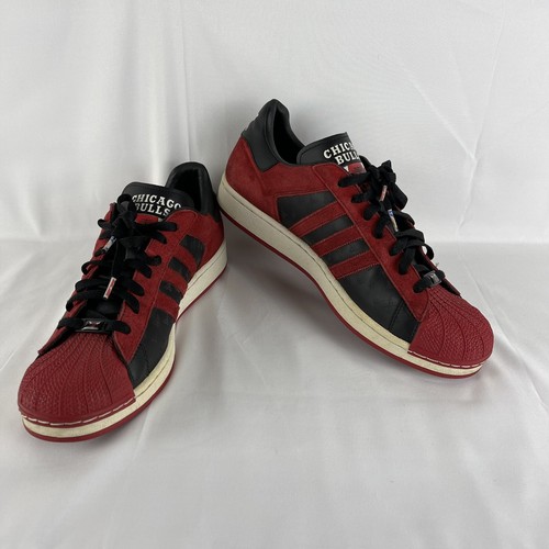 Adidas Superstar Shoes 2006 Chicago Bulls NBA Men’s Shoes RARE Size: 13