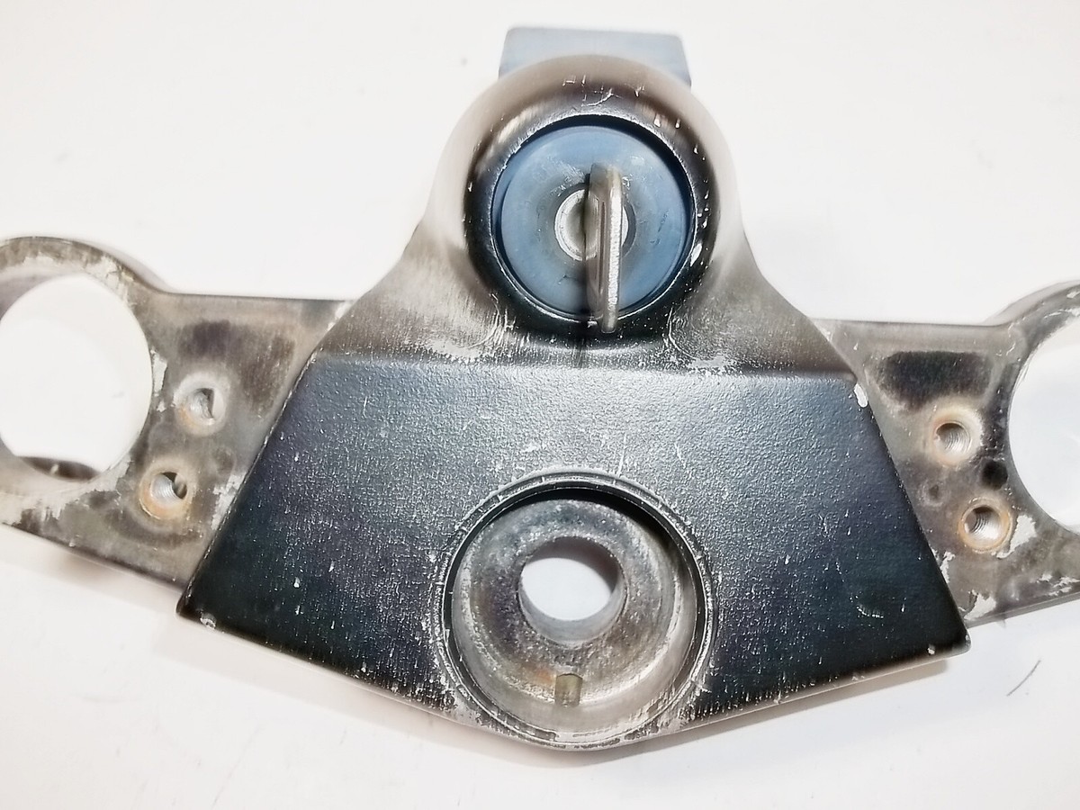 4039です!!!!!! 1990 Kawasaki Ninja Zx11 Forks Upper Triple Tree Clamp 44039