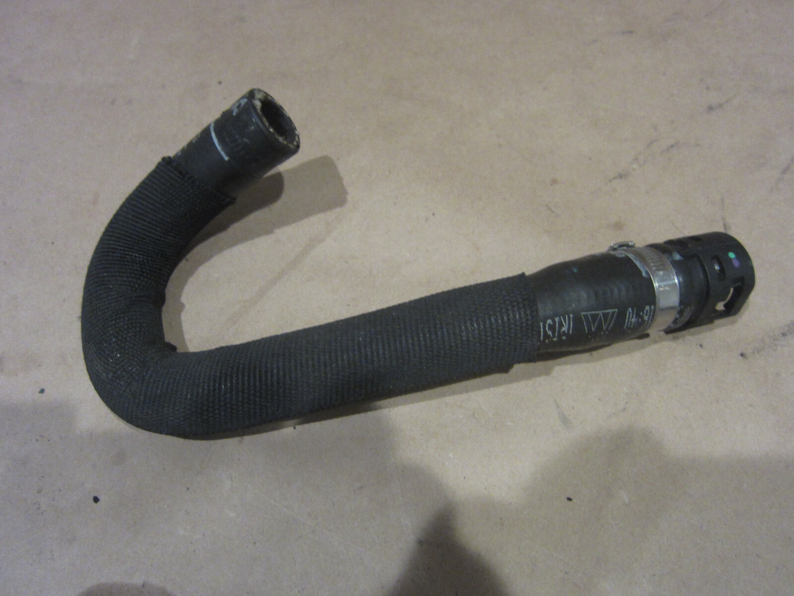 Ferrari 458 - Rubber Water Pipe - P/N   82890500