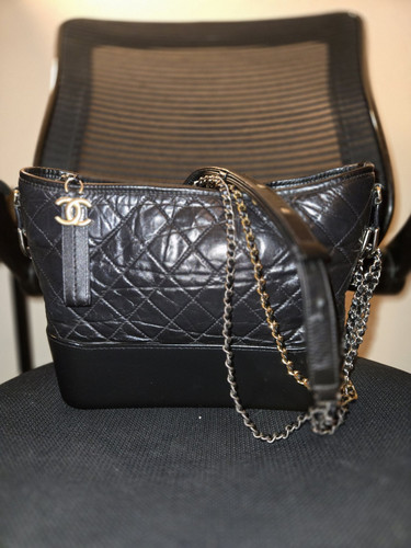 Chanel Black Gabrielle Hobo Quilted Aged Calfskin Medium - Bild 1 von 16