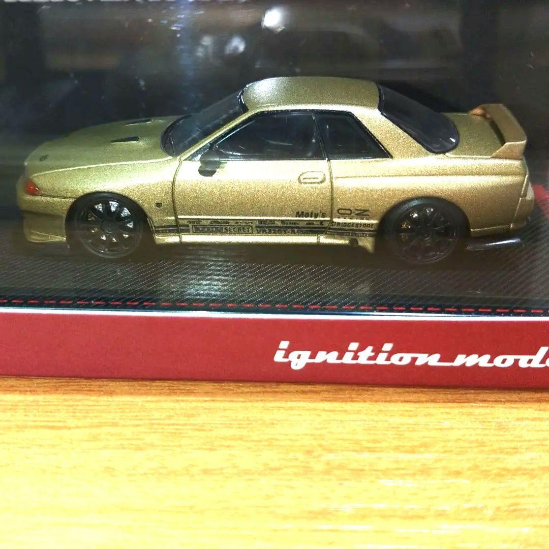 Ignition Model 1/64 Top Secret GT-R R32 Matte Gold with