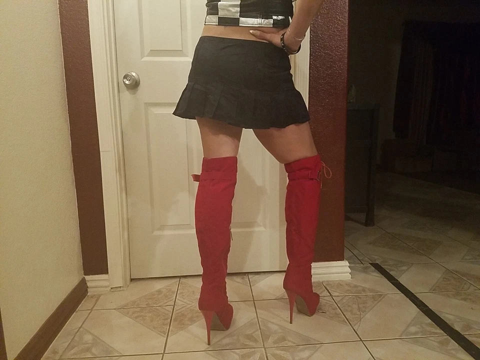 Shiekh Red Suede Thigh High Boots Size 9 - Image 3 of 4