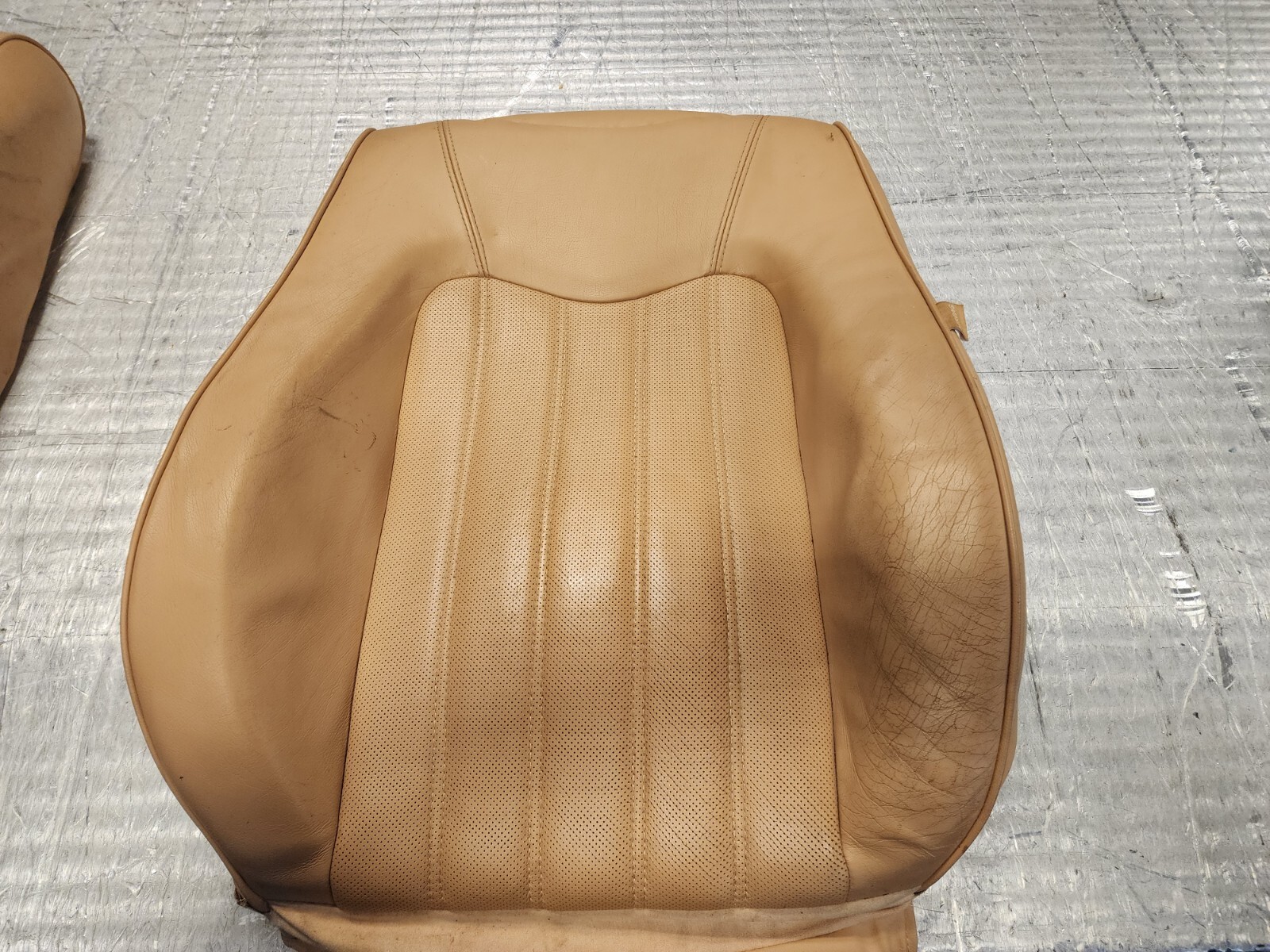 2005 MASERATI QUATTROPORTE FRONT LEFT DRIVER UPPER BACKREST SEAT CUSHION
