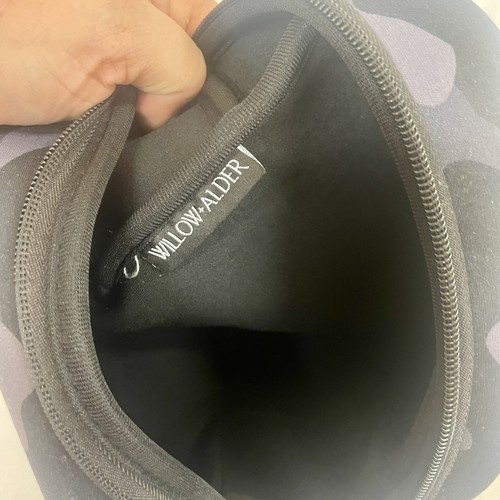 Neoprene Black Gray Camo Pink Stripe Small Pouch Makeup Cosmetic Bag NWT - 第 3/4 張圖片