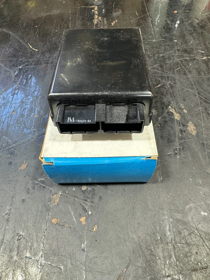 Nuevo módulo de control de cinturón de seguridad Ford Escort Tempo Topacio 1988-1994 nuevo de stock E8EB14A679AA Foto 4 de 4