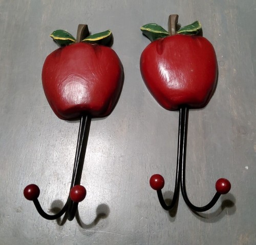 Apple Wall Hanging Hook Hanger Apron Kitchen Towel Bathroom Set 2 9.5'' Wood