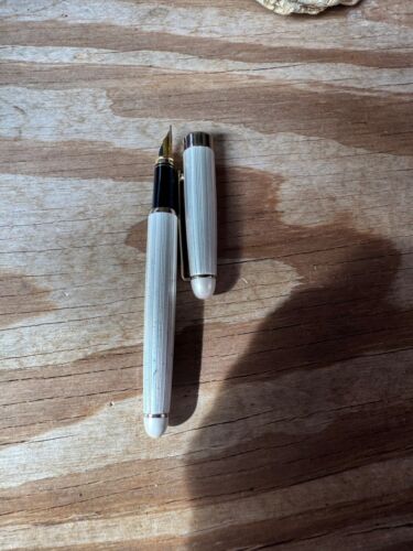 Retro 51 Pearl Rose Gold fountain pen M nib Iridium Point - Picture 4 of 6