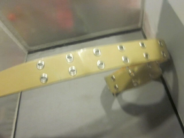 Cinturones de cuero de moda Mudd vintage tostados y plateados ojales medianos grandes anchos  Foto 3 de 4