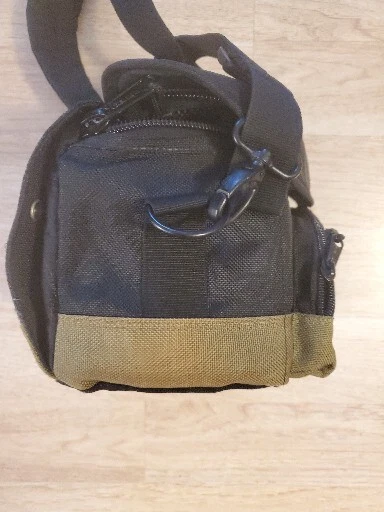 Bolso para cámara Canon 100EG gadget de fotografía de hombro negro y oliva DSLR sin espejo Foto 4 de 4