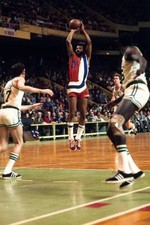 Archie Clark Of The Baltimore Bullets 1973 Old Basketball Photo 2