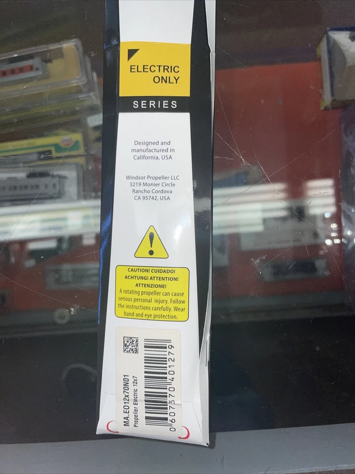 Model Airscrew MA.E012x70N01 12x7 Electric Propeller • - Image 2 of 2