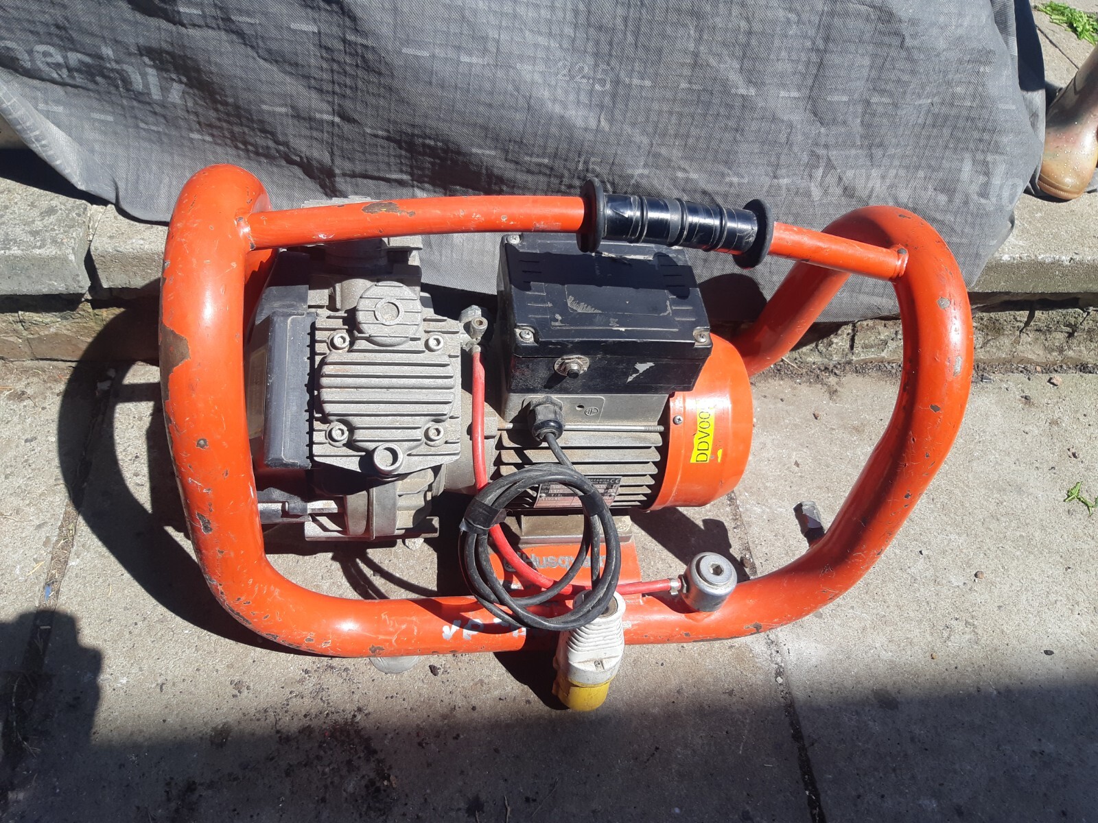 HUSQVARNA NARDI EXTREME 3T VACCUM PUMP VP200 110V