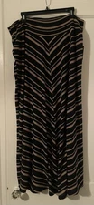 I.N. Studio Maxi Skirt Size 3X NWT
