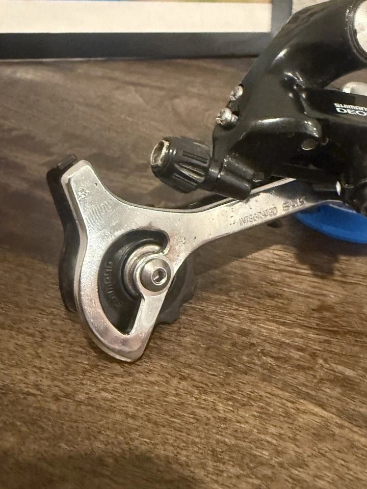 Desviador trasero vintage Shimano Deore LX RD-M565 8 velocidades MTB Japón jaula larga Foto 4 de 4