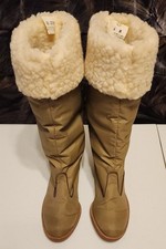Vintage 70's/80's Taupe Tan Faux Shearling Lined Women's Tall Boots Size 6
