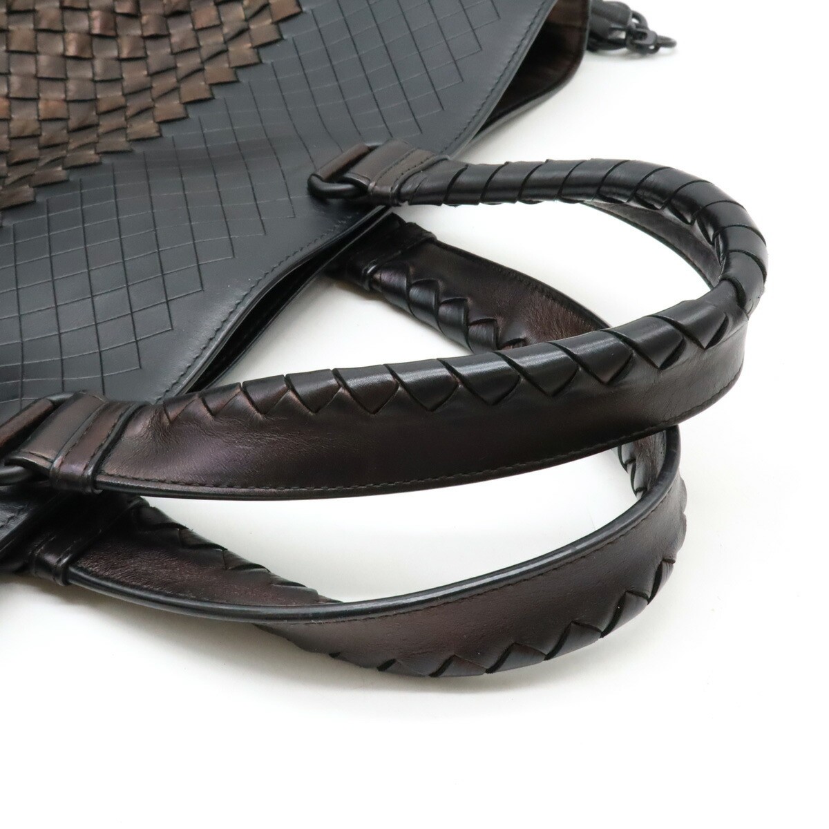 Bottega Veneta Intreccio Imperatore Tote Bag Black Metallic Brown 2WAY Shoulder thumbnail 4