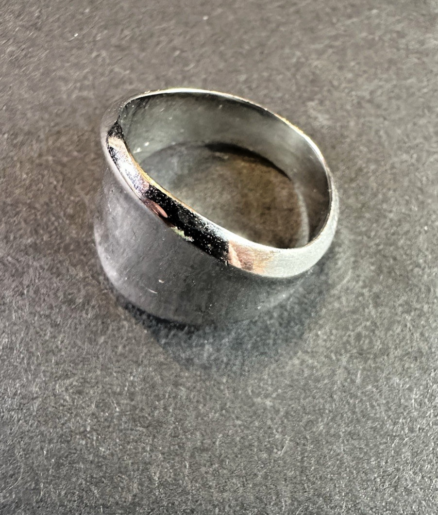 925 solid sterling silver Modernist Ring size 9.5 - image 5