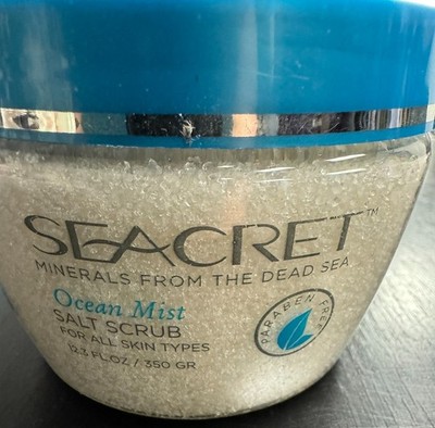 SEACRET SALT SCRUB - OCEAN MIST