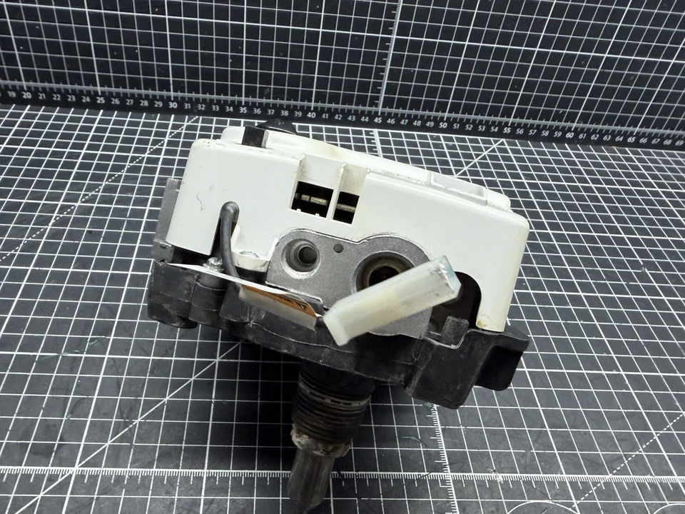 Газовый клапан водонагревателя Honeywell P#WV8840C1404 - Изображение 4 из 4