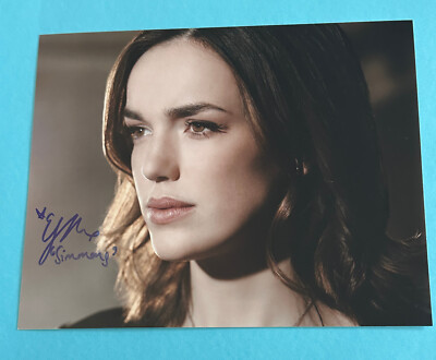 Elizabeth Henstridge  -   Agents of S.H.I.E.L.D   - signed, original Autogramm