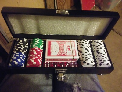 500 Chips Poker Chips Set 11.5 Gram Holdem Cards Game with Case & Dices at Home