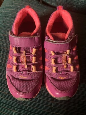 Saucony Run Shield Peregrine Child Size 13 Sneaker Shoes Water Resistant