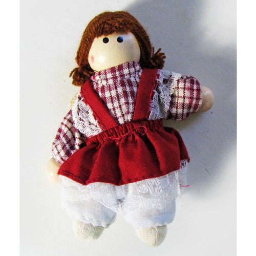 Neu ohne Etikett Sweet Little Country Charm Puppe Holzkopf Schürze rote Zöpfe 5" groß - Bild 1 von 4