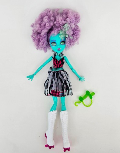 Freak Du Chic Monster High Dolls Circus Rochelle Goyle Honey Swamp VERY RARE - Picture 28 of 44