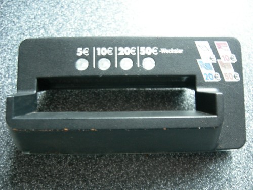 ADP Merkur Akzeptor Blende Schute für Geldspiel Automaten - Bild 4 von 4