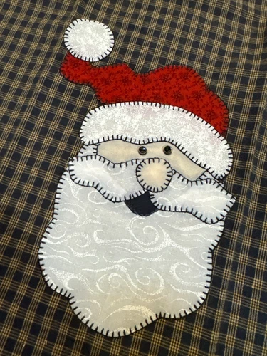 Santa Appliqué Kitchen Towel By Park Designs - 100% Cotton - 27" X 19" - Perfect