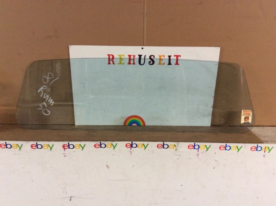 Dodge Ram 50 Mitsubishi Mighty Max 1981-1986 cristal trasero tintado OEM Foto 3 de 3