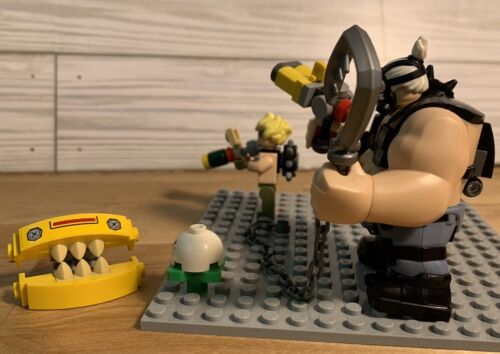 LEGO Overwatch Roadhog Mako Rutledge & Junkrat Jamison Fawkes 75977 Chopper - Picture 8 of 10