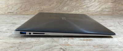 Asus ZenBook 13.3in/ Full HD Display/ Intel i7-3517u 1.9GHz/4GB