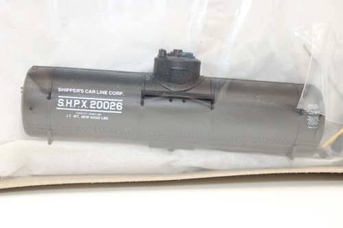 Walthers Scala HO SHPX Shipper's Car Line 36' Tank Car Kit NOS 932-5014 - Foto 2 di 3