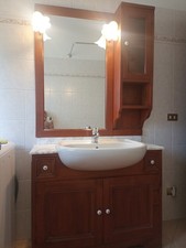 Mobile bagno con lavabo, in Legno, Arte Povera con marmo vero. Cm 100x60x200