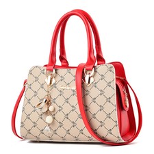 Bolso Elegante Beige con Rojo - Sofisticación en Cada Detalle - Must Have