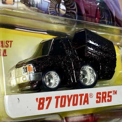 CAR TUNED Mijo Exclusives #05 87 Toyota SR5 Candy Red Sparkle 1:64