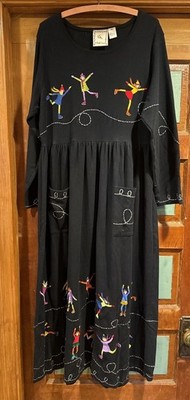 VTG Michael Simon Black Ice Skaters Embroidered Winter Dress Holiday Festive M