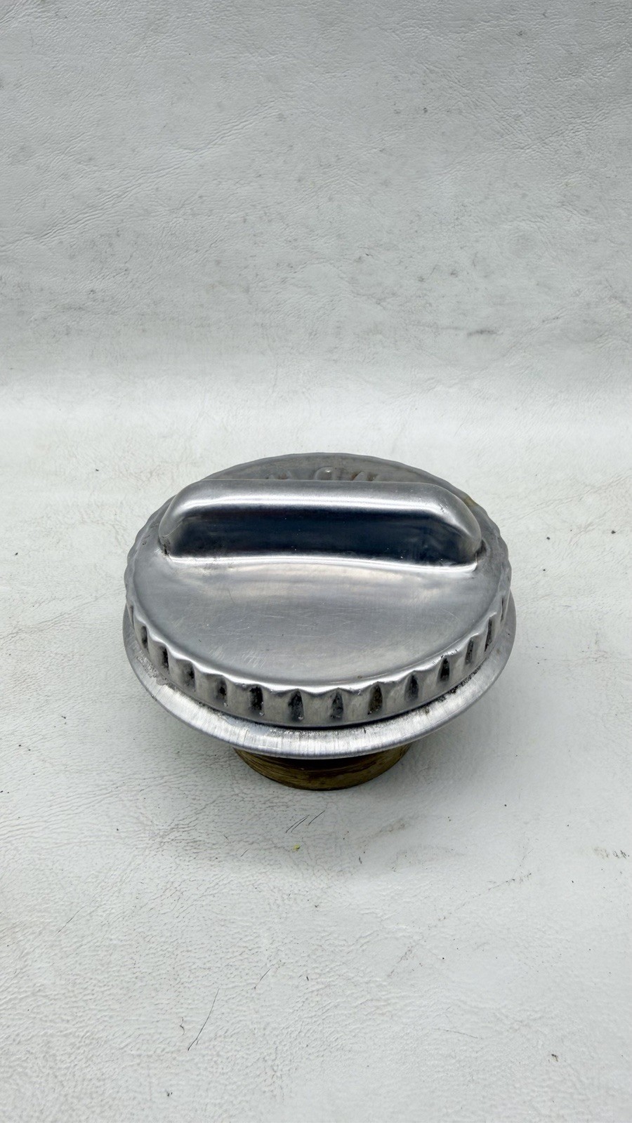Rolls-Royce Silver Spirit 1980-1998 Fuel cap