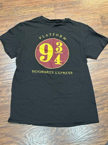 Harry Potter Lots Of 2 T Shirts Large Hogwarts Gray & Black 9 3/4 Medium Women - Bild 2 von 10