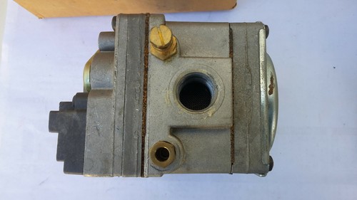 Lennox 24V, 1/2" x 1/2" inlet/outlet, Standing Pilot, Step Opening, Natural Gas - Bild 5 von 7