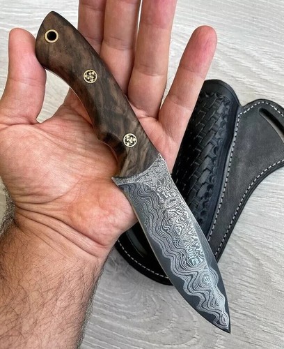 Damascus Pocket Knife Hunting Knife Walnut Wood Handle 150 Layer Forged Blade - Picture 6 of 7