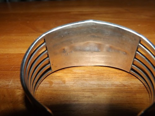 STERLING SILVER WHITE OPAL INLAY CUFF BRACELET NATIVE AMERICAN ENRICO HANDMADE - Picture 4 of 6
