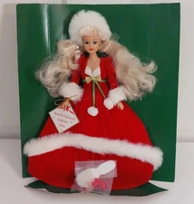 Alisha Holiday collection Special Collectable Holiday Edition Blonde Hair