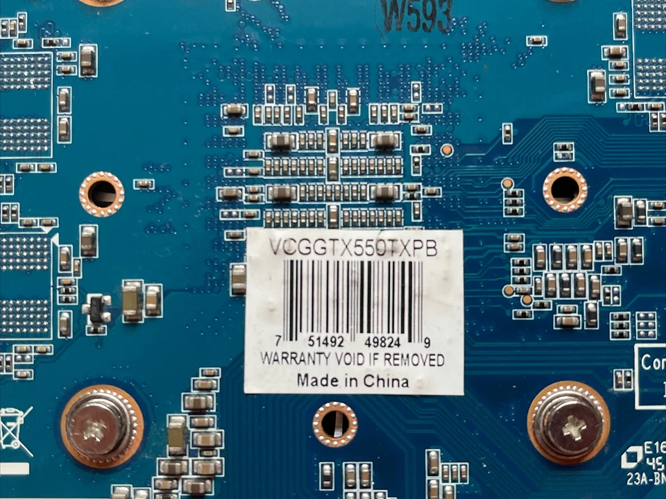 NEWPNY NVIDIA GeForce GTX 550 Ti (VCGGTX550TXPB) 1GB GDDR5 SDRAM PCI Express x16 - Image 3 of 4