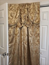 Gold Curtain