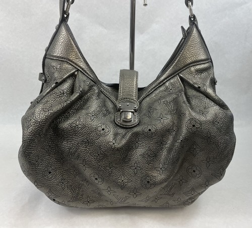 Louis Vuitton Mahina XL Metallic Shoulder Bag - Picture 2 of 11