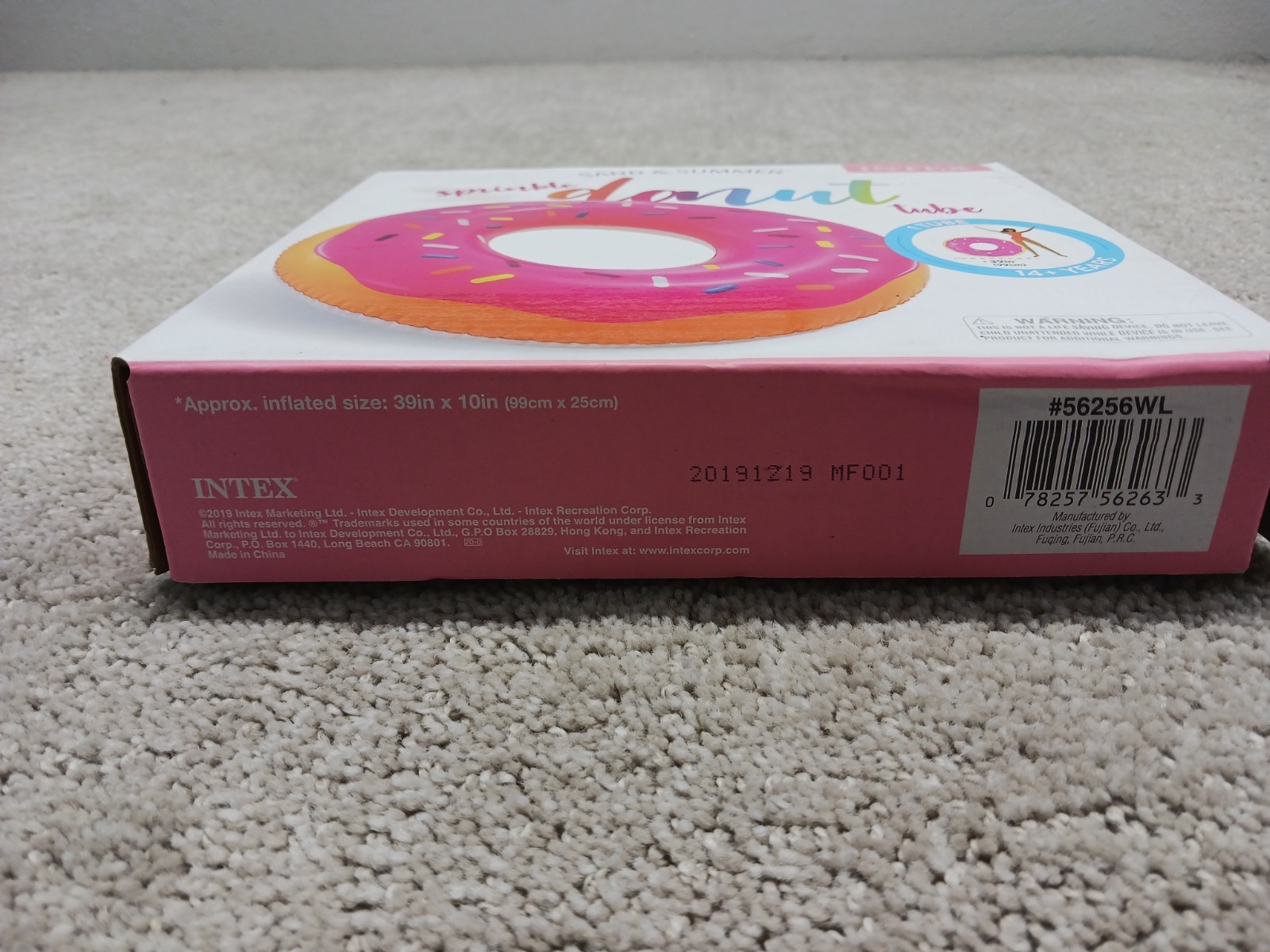 Intex Sprinkle Donut Tube 45 Swimming Pool Float New