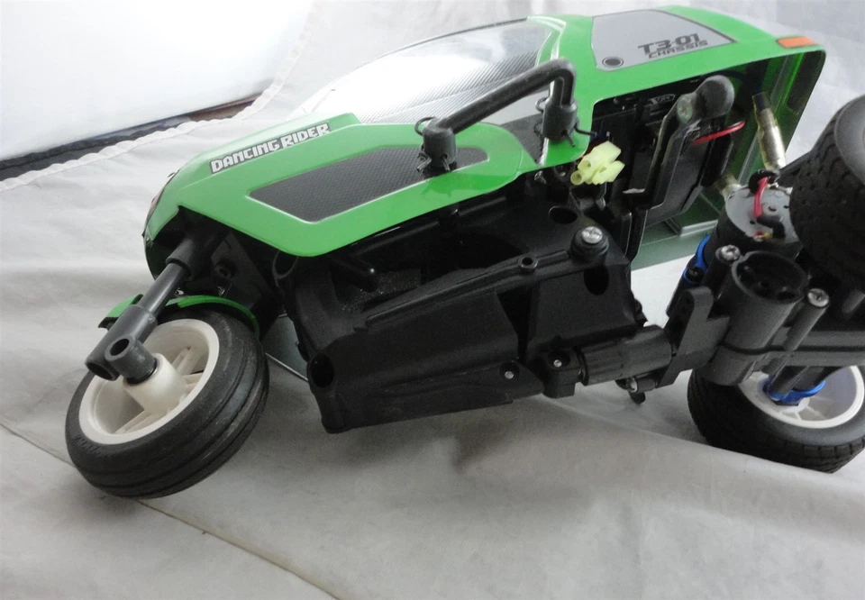 Tamiya Dancing Rider 3-Wheel R/C Trike T3-01 TAM57405 Pro-Assembled - Image 3 of 3
