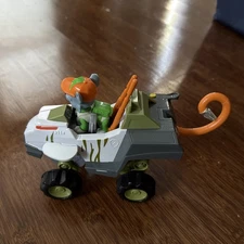 Paw Patrol Tracker Jungle Rescue Car Figure Off Road Monkey Spin Master